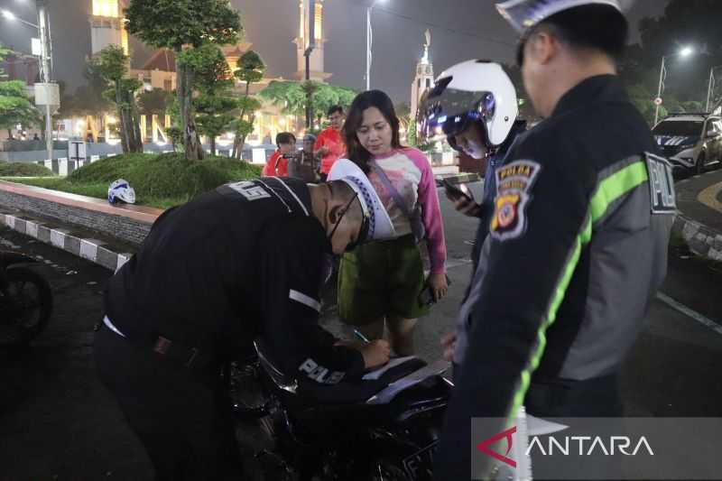 17 Sepeda Motor Berknalpot Bising Disita Polisi Sukabumi