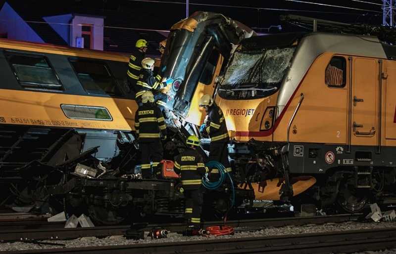 2 Kereta Api Tabrakan di Ceko, 4 Orang Tewas, Puluhan Luka-luka