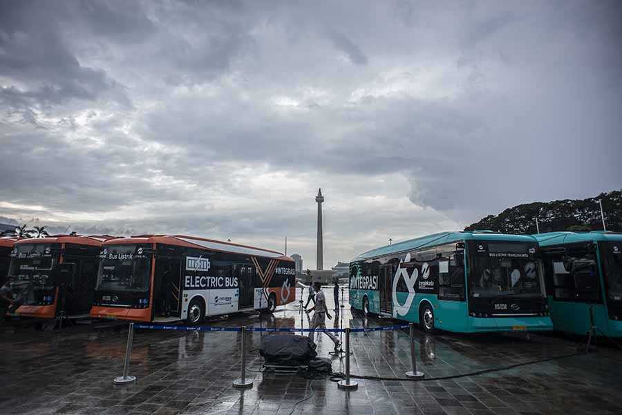 30 Bus Listrik TransJakarta Mulai Meluncur di Jakarta