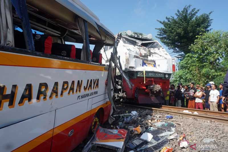5 Anak Tewas dan 20 Luka dalam Kecelakaan Bus di Afrika Selatan