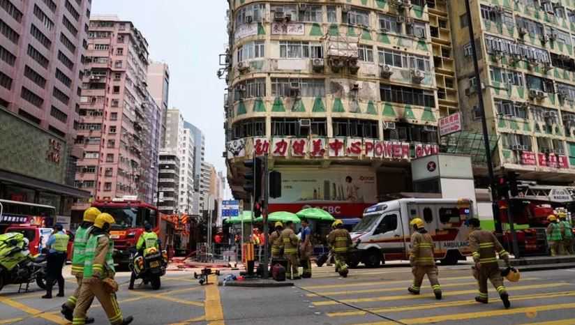 5 Orang Tewas dalam Kebakaran Gedung Padat Penghuni di Hong Kong