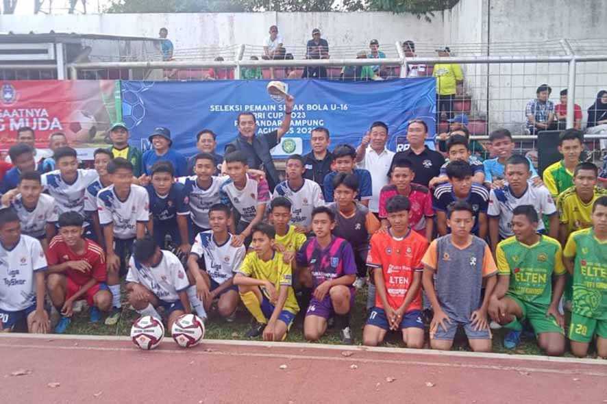 50 Peserta Ikuti Penjaringan Pemain Sepak Bola RRI Cup U-16