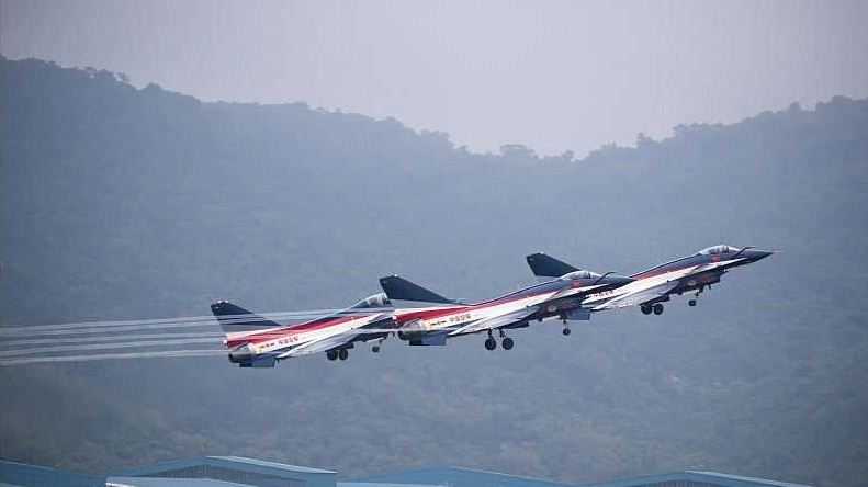 63 Pesawat Militer dan 4 Kapal Perang Tiongkok Terlihat di Sekitar Taiwan