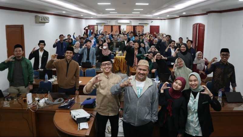 8.000 Peserta Ikuti Program Beasiswa Santri Berprestasi