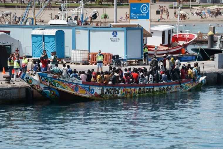 86 Imigran Terapung-apung di Perairan Spanyol Berhasil Diselamatkan