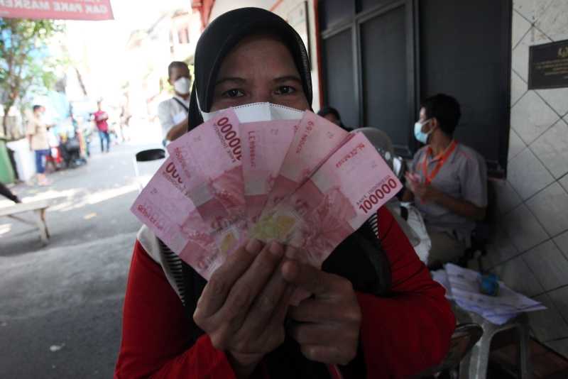 90 Persen Bantuan Sosial Tunai Telah Tersalurkan