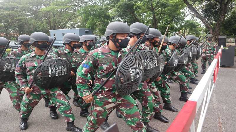 Ada Apa Ini 100 Prajurit TNI AL Gelar Latihan Lawan Teror dan Sabotase di Surabaya?