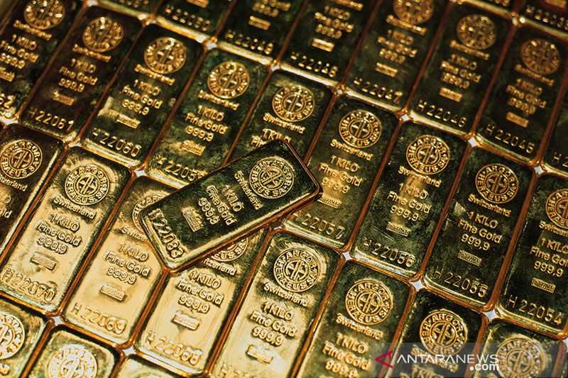 Ada Apa Ini Sampai Harga Emas Anjlok Sangat Dalam Hingga 35,9 dolar AS
