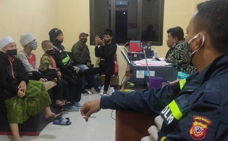Ada Apa Sampai Oknum Guru Ponpes di Cianjur Dilaporkan ke Polisi