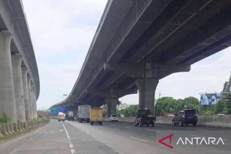Ada Perbaikan Jalan Tol Japek Arah Jakarta, Jasa Marga: Waspada Macet