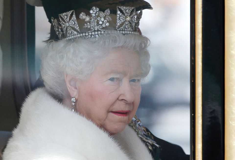Akhir dari Pemerintahan Ratu Elizabeth II, Zaman Keemasan, atau Bara Terakhir dari Masa Lalu?