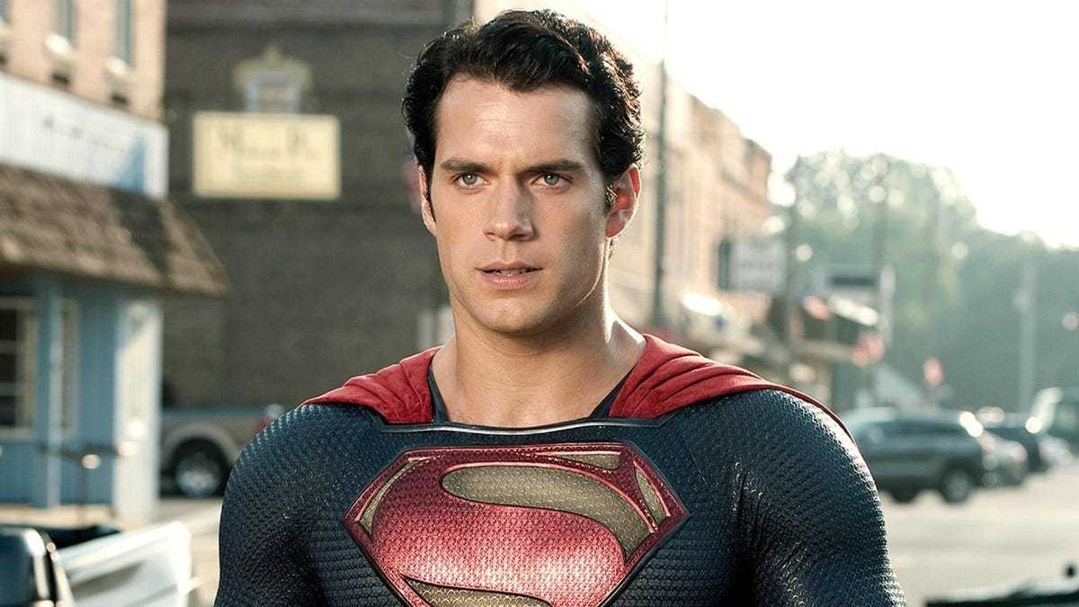 Akhirnya, Henry Cavill Konfirmasi Kembali Perankan Superman DCU