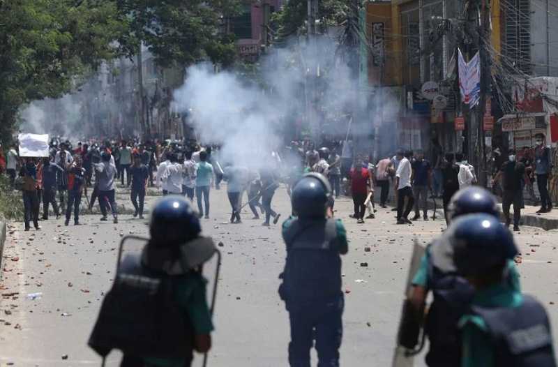 Aksi Demo Tewaskan 105 Orang, Bangladesh Berlakukan Jam Malam dan Kerahkan Militer