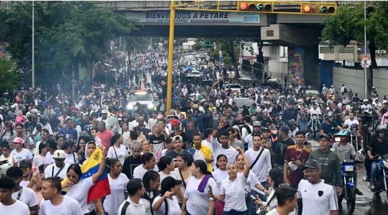 Aksi Protes Meletus di Ibukota Venezuela, Menentang Hasil Pilpres Menangkan Maduro
