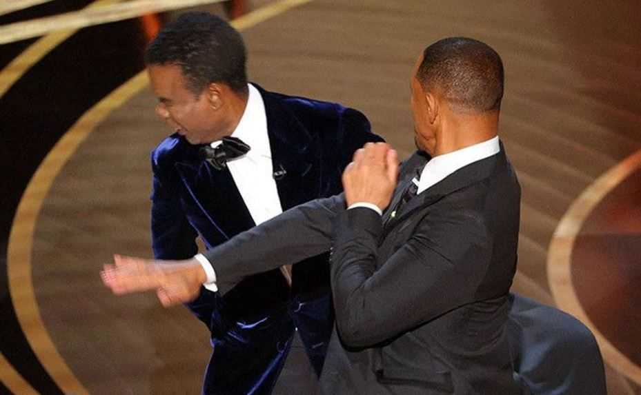 Aksi Tampar Chris Rock di Panggung Oscar Berbuntut Panjang, Academy Keluarkan Sanksi Berat untuk Will Smith