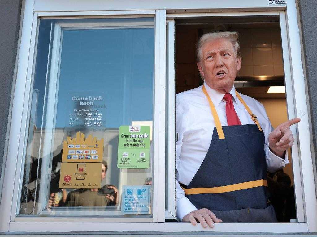 Aksi Trump Menjadi Pegawai McDonald’s Direspons Positif Oleh Warga