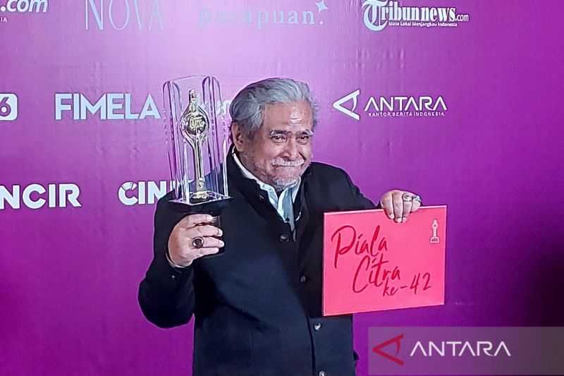 Aktor Slamet Rahardjo Heran di Usia 73 Tahun Masih Dapat Piala Citra