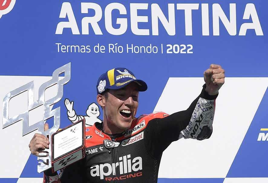 Aleix Espargaro Rebut Kemenangan Pertama di MotoGP