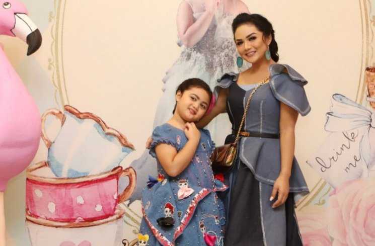 Amora, Putri Krisdayanti Menuai Pujian Setelah Menyanyikan Lagu Heather