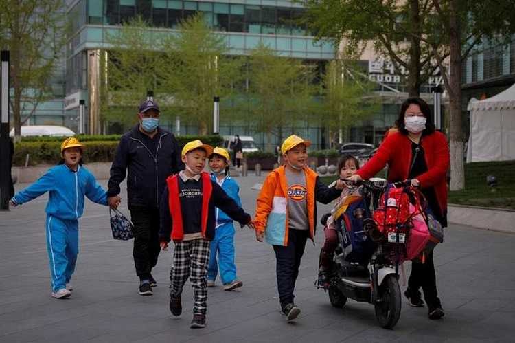 Anak-anak Menjadi Investasi Terbaik bagi Tiongkok
