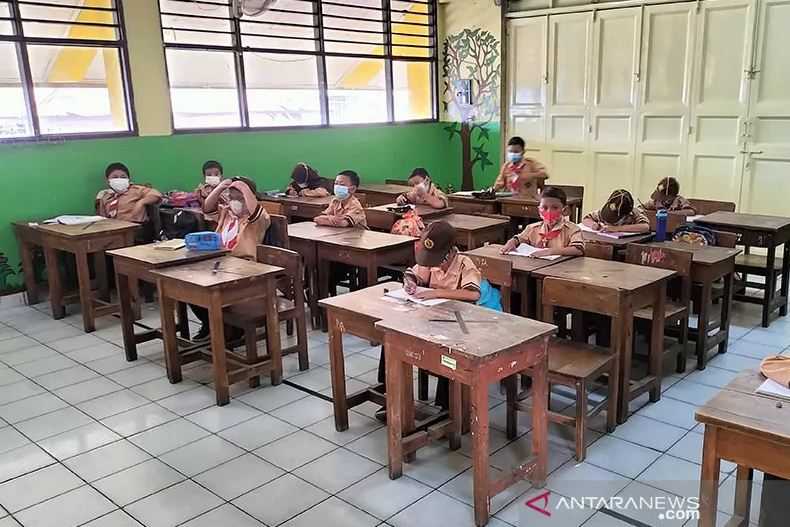 Anak Sekolah Perlu Tahu, Hari Pertama Masuk Sekolah di Jakarta Diundur Jadi 12 Juli