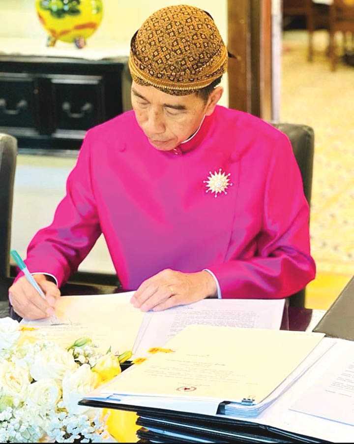 Anaknya Menikah, Presiden Jokowi Tetap Bekerja