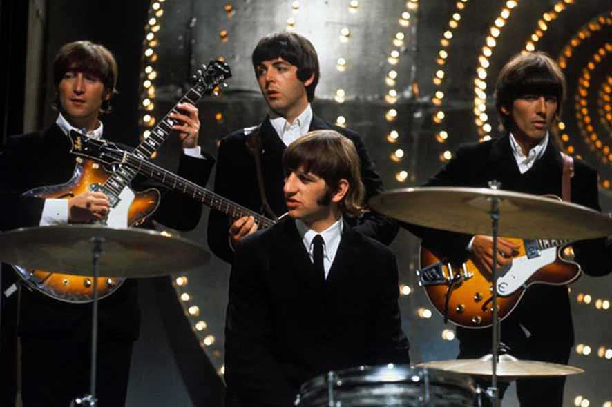 Andai John Lennon Tak Terbunuh, Akankah The Beatles Kembali Bersatu?