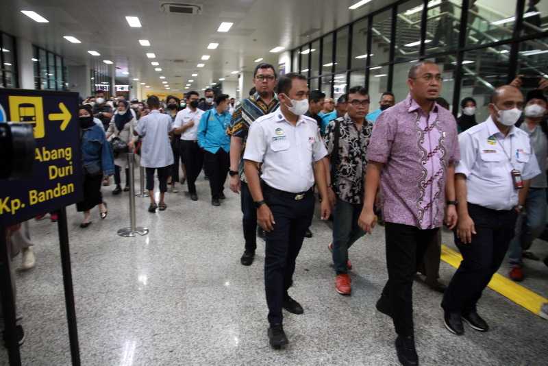 Andre Rosiade Kunjungi Stasiun Manggarai 2