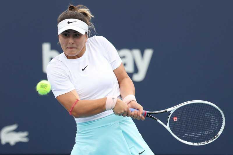 Andreescu Mundur dari Madrid Open Karena Positif Covid-19