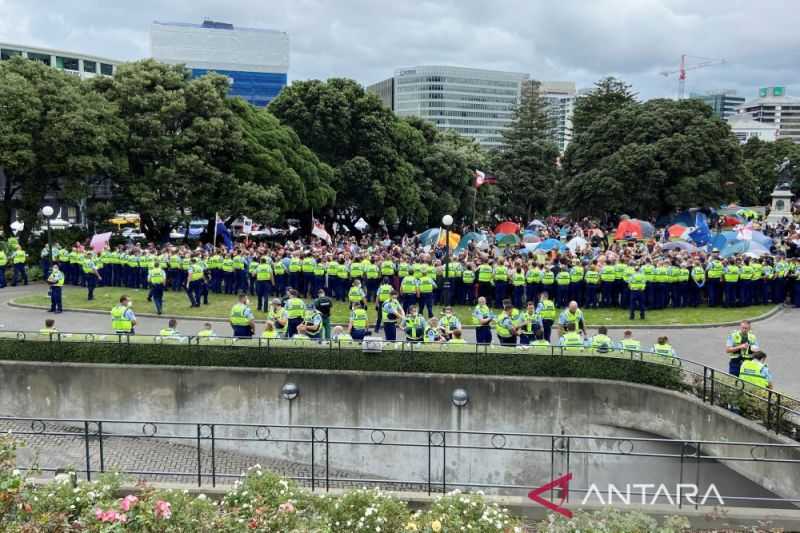 Aneh Ini Tuntut Pembatasan Ketat, Makin Banyak Demonstran Duduki Halaman Parlemen Selandia Baru