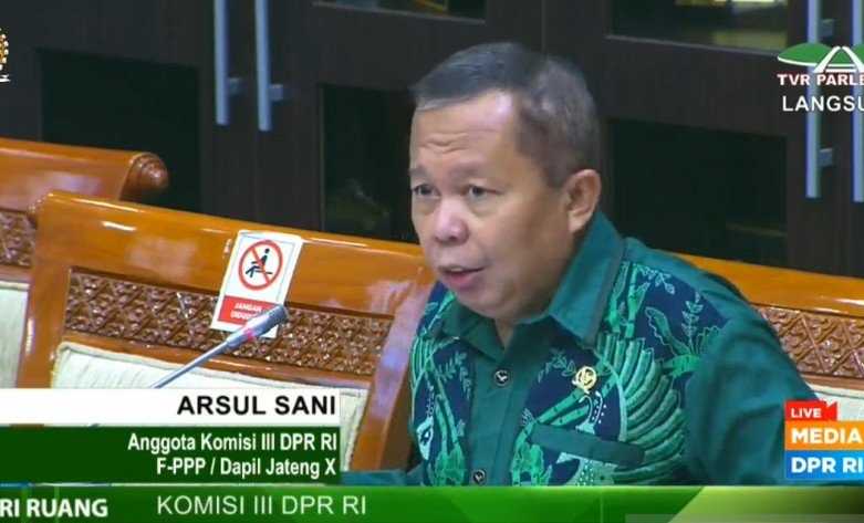 Anggota DPR Pertanyakan Sikap PPATK terkait 92 Rekening Afiliasi FPI