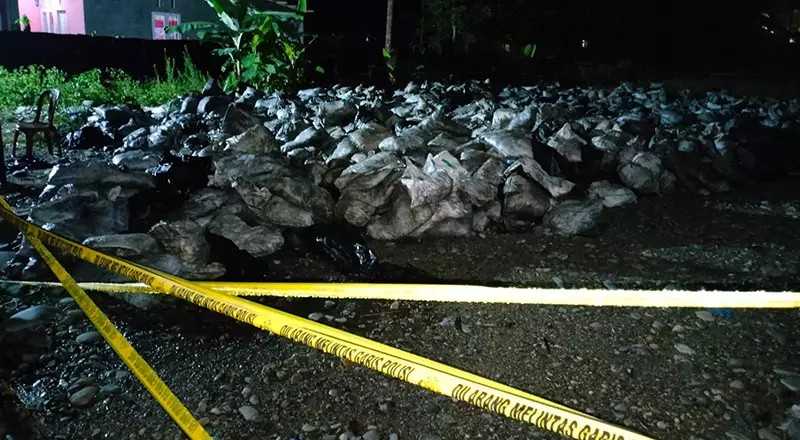 Anggota DPRD Pertanyakan Penyegelan Tempat Penampungan Batu Hitam di Bone Bolango