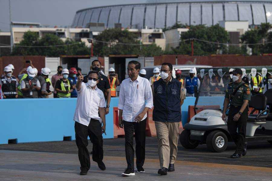 Anies Ajak Presiden Jokowi Keliling Sirkuit Formula E