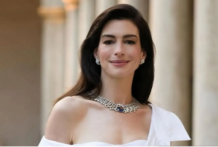 Anne Hathaway Konfirmasi Kembali ke Princess Diaries 3