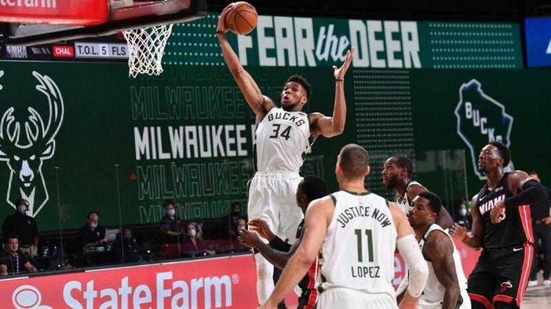 Antetokounmpo Menggila, Bucks Sapu Bersih Heat 4-0