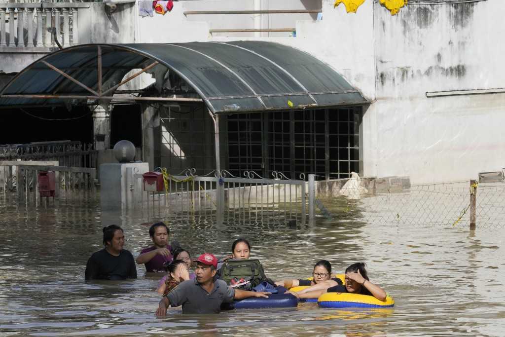Antisipasi Banjir Parah, Pemerintah Malaysia Kerahkan Hampir 77 Ribu Personel Tanggap Darurat