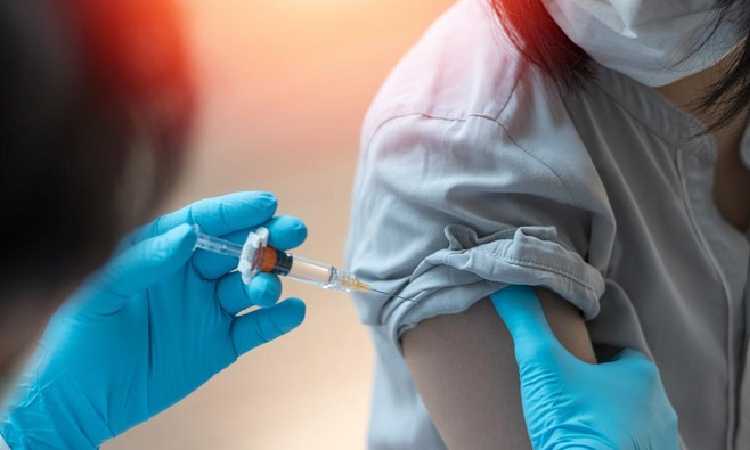 Antisipasi Covid-19, Pemkab Banyuwangi Gencarkan Vaksinasi Booster Hingga Tingkat Kecamatan