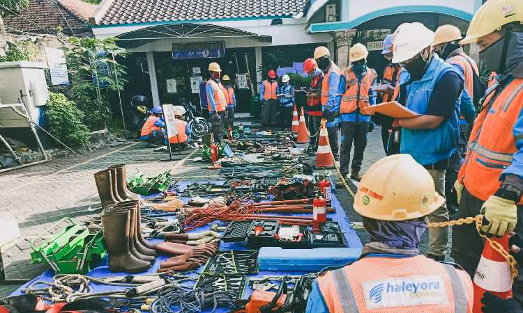 Antisipasi Cuaca Ekstrem di Jakarta dan Sekitarnya, PLN Kerahkan 4.910 Personil Amankan Sistem Kelistrikan