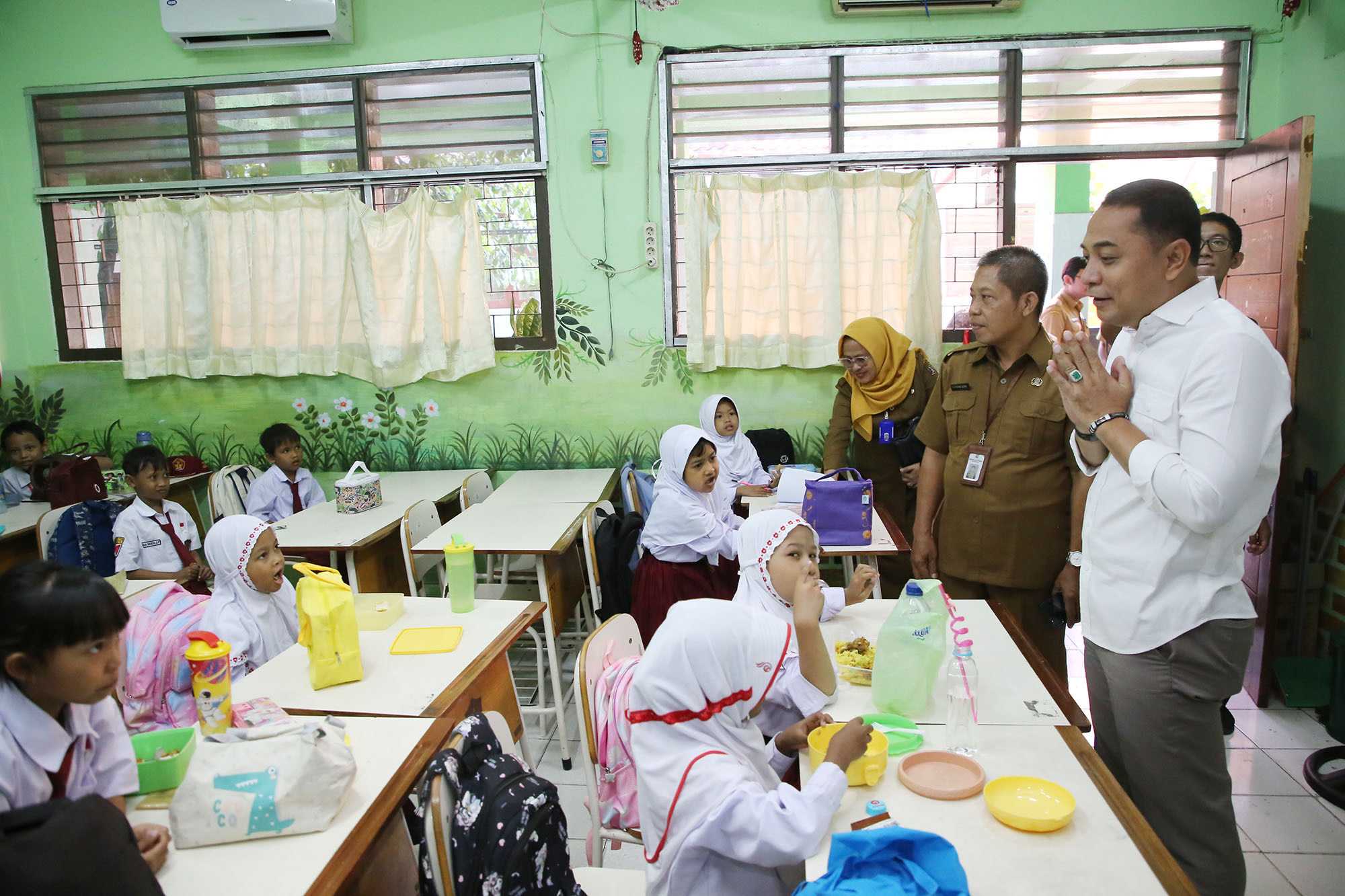 Antisipasi Gagal Ginjal Anak, Pemkot Surabaya Perketat Pengawasan Jajanan Sekolah