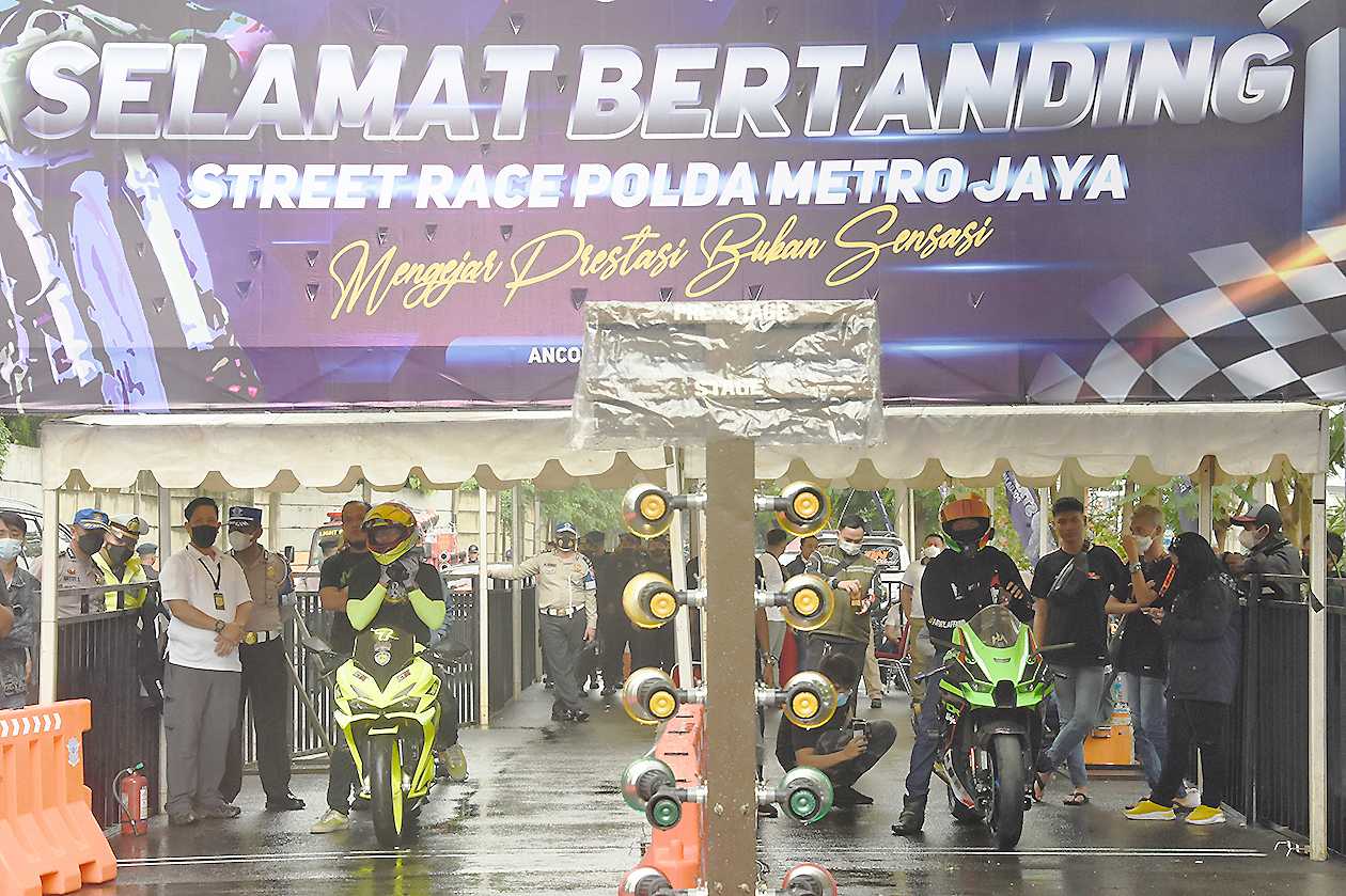 Antusiasme Sambut Street Race