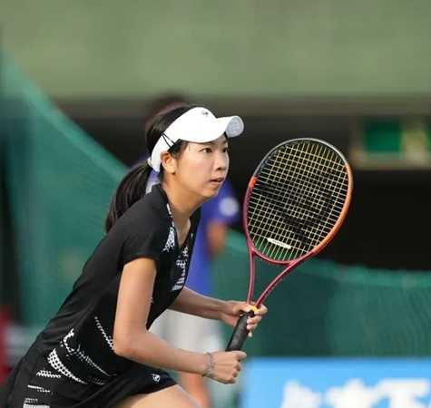 Aoi Ito Kejutkan Petenis Italia