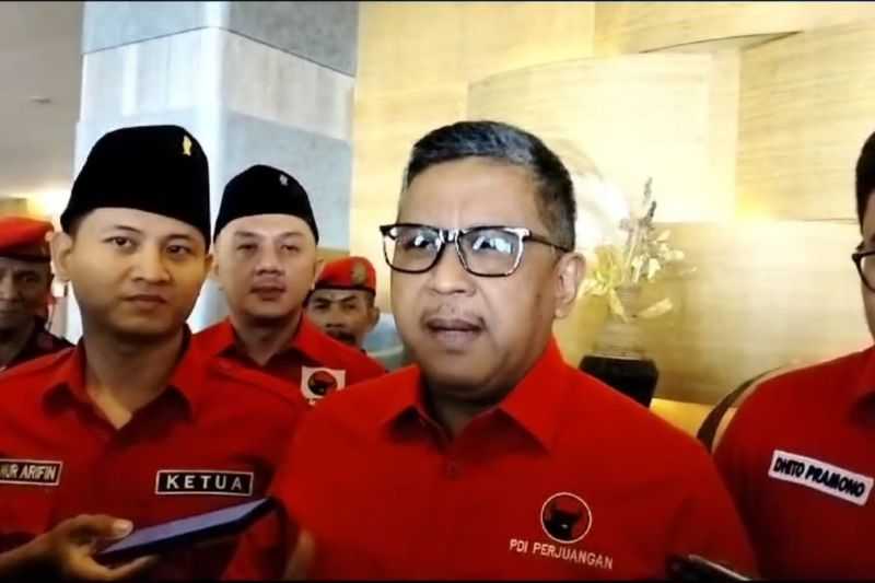 Apakah Ini Isyarat Akan Jadi Calon Wapres? Sekjen PDI Perjuangan Lempar Pujian ke Gubernur Khofifah