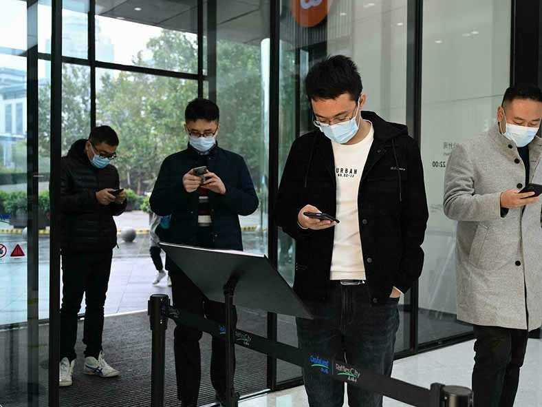 Aplikasi Status Kesehatan Menentukan Kehidupan Era Covid-19 di Tiongkok