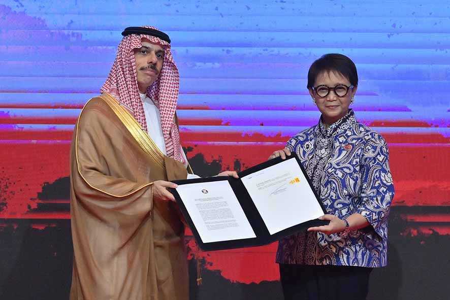 Arab Saudi Teken Treaty of Amity and Cooperation Asean