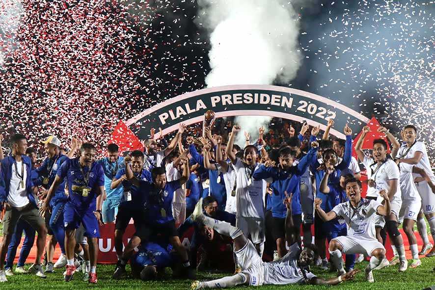 Arema FC Rebut Gelar Ketiga Piala Presiden
