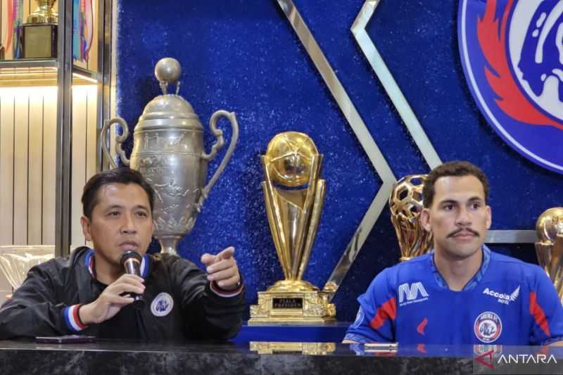 Arema FC Rekrut Gelandang Bertahan Asal Brasil