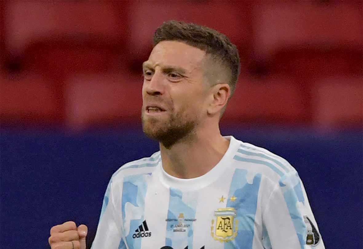 Argentina dan Chile ke Perempat Final