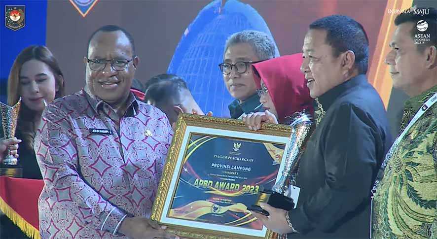 Arinal Raih Penghargaan Provinsi Terbaik Realisasi APBD se-Indonesia