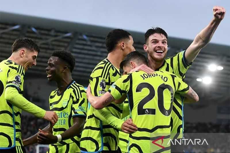 Arsenal Mengkudeta Manchester City Setelah Tekuk MU 1-0 di Old Trafford pada Laga Liga Inggris