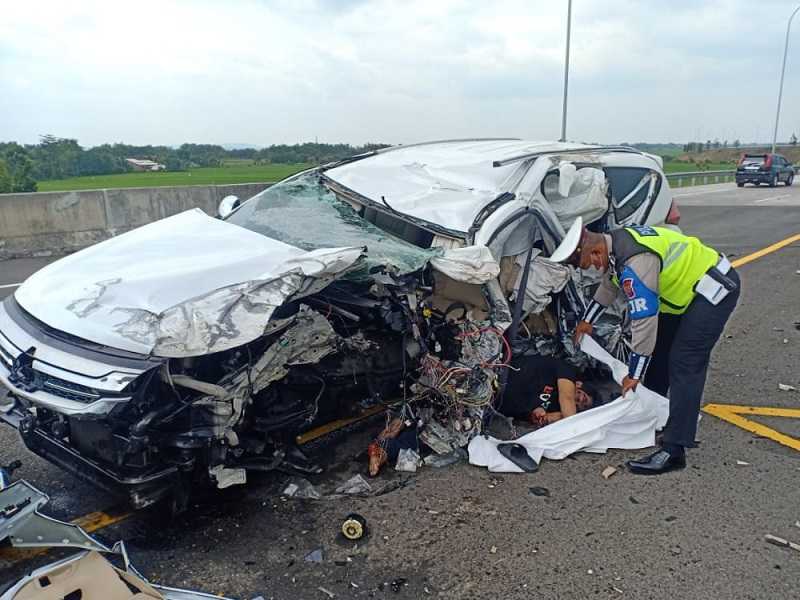 Artis Vanessa Angel Meninggal dalam Kecelakaan di Tol Nganjuk-Kertosono karena Sopir Mengantuk